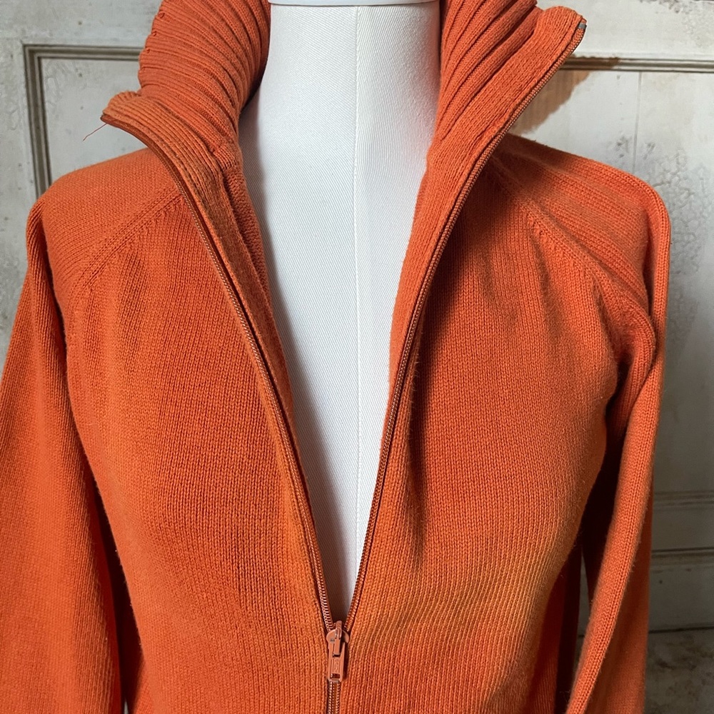 Cardigan - Picture 10 of 10